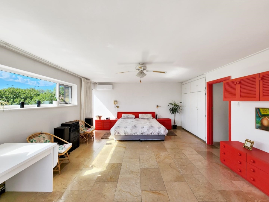 To Let 3 Bedroom Property for Rent in Zeekoevlei Western Cape